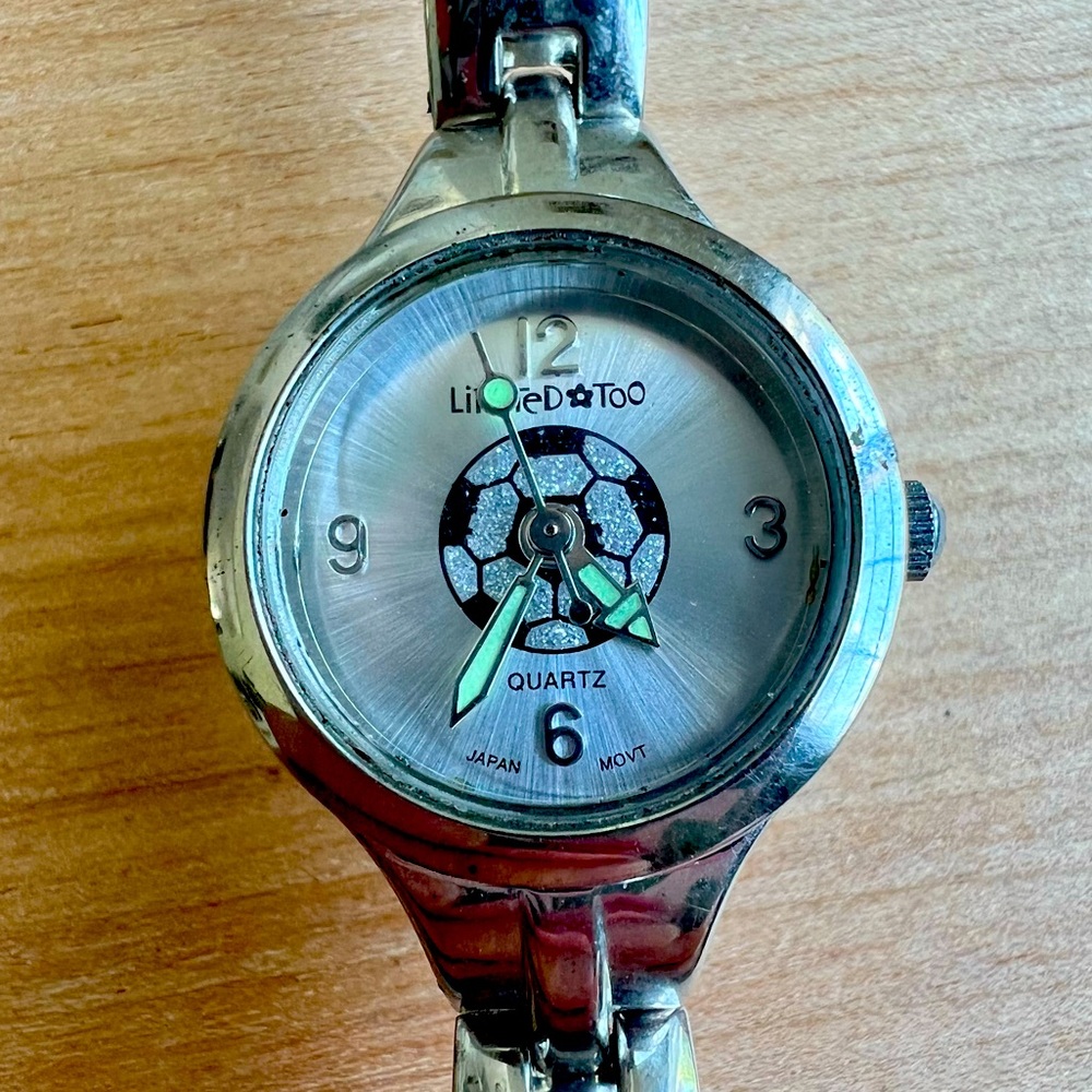 Limited Too girls soccer watch NEW BATTERY